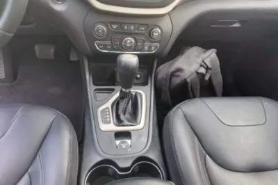 Jeep Cherokee 2017, 110200 км, за 7088 USD - фото 16