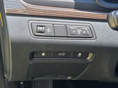 Hyundai Sonata 2019, 26200 км, за 10437.18 USD - фото 9