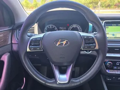Hyundai Sonata 2019, 26200 км, за 10437.18 USD - фото 10