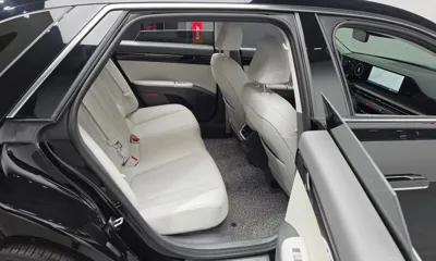 Hyundai Grandeur 2023, 48960 км, за 18436.49 USD - фото 12