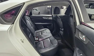 Kia K3 2020, 61795 км, за 8262.83 USD - фото 11