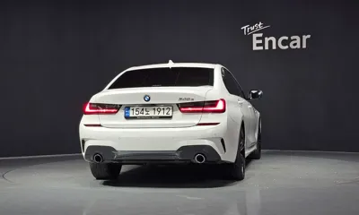 BMW 3-Series 2021, 87939 км, за 19079.24 USD
