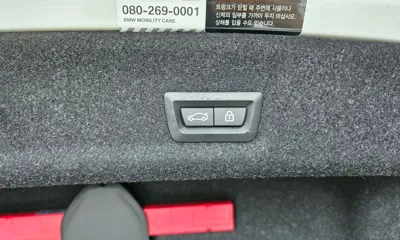BMW 3-Series 2021, 87939 км, за 19060.65 USD - фото 32