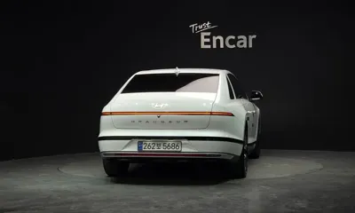 Hyundai Grandeur 2023, 48295 км, за 66096.03 USD