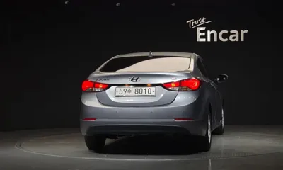 Hyundai Avante 2015, 110411 км, за 3577.94 USD