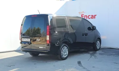 Hyundai Staria 2025, 13624 км, за 19434.18 USD
