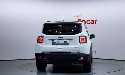 Jeep Renegade 2022, 21649 км, за 13869.89 USD
