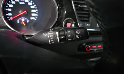 Kia Canival 2019, 132833 км, за 9518.18 USD - фото 31