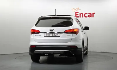 Hyundai Santafe 2014, 166459 км, за 5009.11 USD