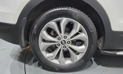 Hyundai Santafe 2014, 166459 км, за 5009.11 USD
