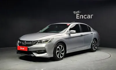 Honda Accord · 2017 год
