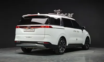 Kia Canival 2023, 78578 км, за 18839.25 USD