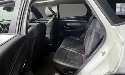 Hyundai Tucson 2023, 54065 км, за 15633.2 USD - фото 11
