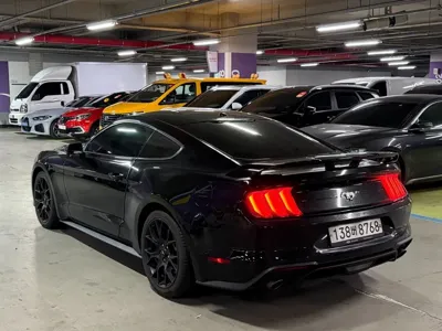 Ford Mustang 2019, 86813 км, за 14013.76 USD