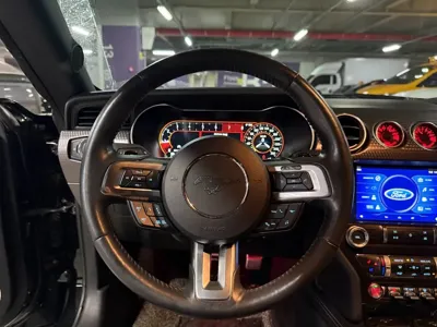 Ford Mustang 2019, 86813 км, за 14013.76 USD - фото 10