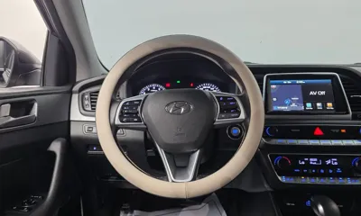 Hyundai Sonata 2019, 125234 км, за 7752.45 USD - фото 14