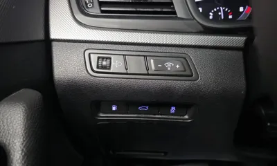 Hyundai Sonata 2019, 125234 км, за 7752.45 USD - фото 19