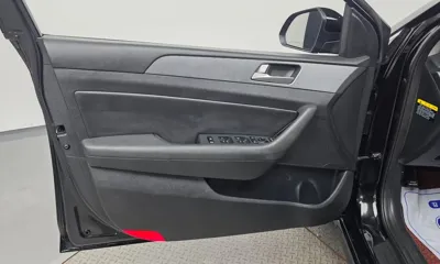 Hyundai Sonata 2019, 125234 км, за 7752.45 USD - фото 24
