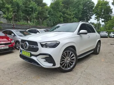Mercedes-Benz GLE-Class 2025, 5454 км, за 68924.77 USD