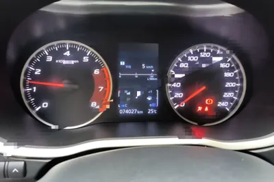 Mitsubishi Eclipse Cross 2018, 74000 км, за 9115 USD - фото 14