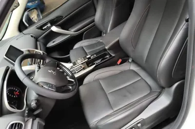 Mitsubishi Eclipse Cross 2018, 74000 км, за 9115 USD - фото 17