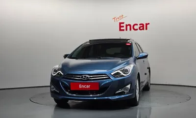 Hyundai i40 2012, 111938 км, за 4225.44 USD