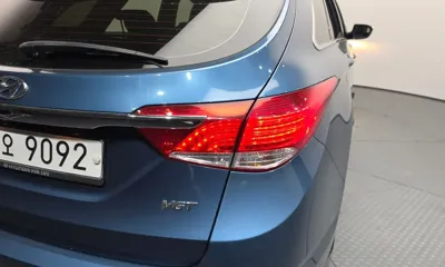 Hyundai i40 2012, 111938 км, за 4225.44 USD - фото 23