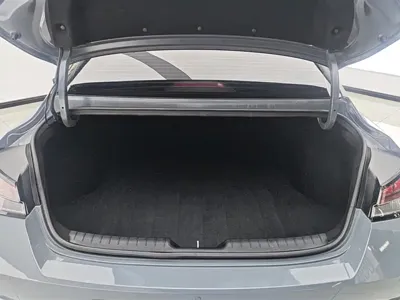 Hyundai Elantra 2021, 56900 км, за 8074.37 USD