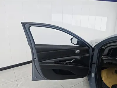 Hyundai Elantra 2021, 56900 км, за 8074.37 USD - фото 7