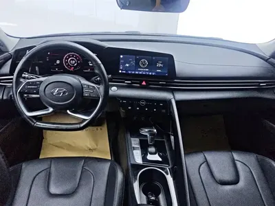 Hyundai Elantra 2021, 56900 км, за 8074.37 USD - фото 12