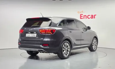 Kia Sorento 2018, 127139 км, за 10655.09 USD