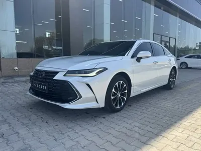 Toyota Avalon 2023, 29000 км, за 18098.53 USD