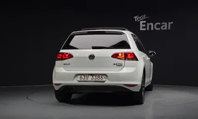 Volkswagen Golf 2014, 188833 км, за 5251.41 USD