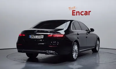 Mercedes-Benz E-Class 2021, 134686 км, за 17839.44 USD