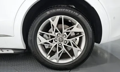 Genesis GV70 2024, 13962 км, за 30753.58 USD - фото 21