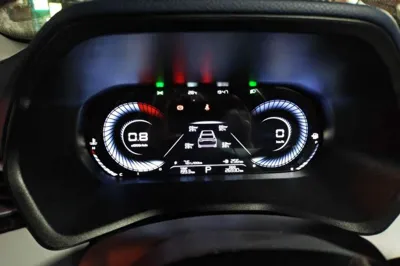 Geely Auto Emgrand 2022, 26900 км, за 5809 USD - фото 11