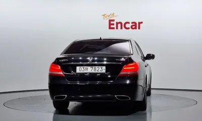 Hyundai Equus 2015, 151440 км, за 6240.14 USD