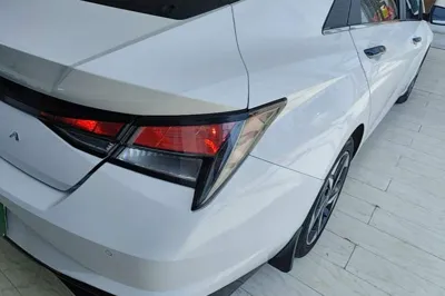 Hyundai Elantra 2022, 44200 км, за 11101 USD - фото 9