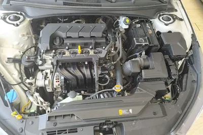 Hyundai Elantra 2022, 44200 км, за 11101 USD - фото 24