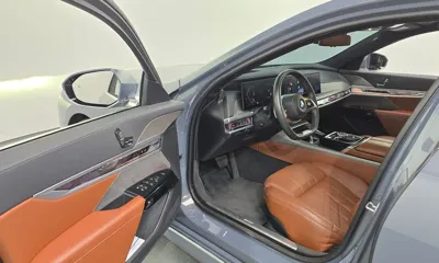 BMW 7-Series 2023, 115297 км, за 57572.26 USD - фото 10