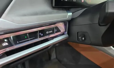 BMW 7-Series 2023, 115297 км, за 57572.26 USD - фото 28