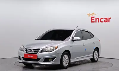 Hyundai Avante · 2010 год