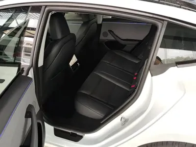 Tesla Model 3 2026, 600 км, за 31101.76 USD - фото 11