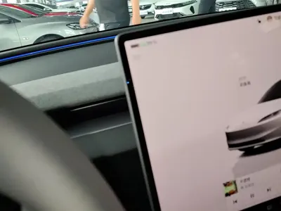 Tesla Model 3 2026, 600 км, за 31101.76 USD - фото 16