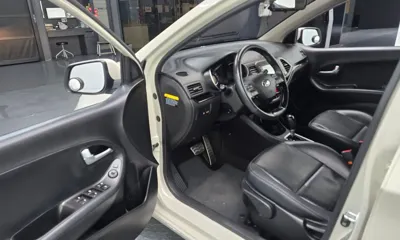 Kia Morning 2016, 93371 км, за 3872.92 USD - фото 10