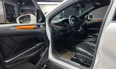 Lincoln MKC 2017, 106641 км, за 6147.55 USD - фото 10