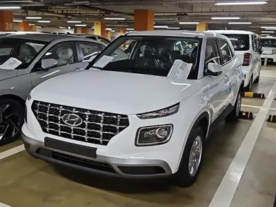 Hyundai Venue 2026, 3 км, за 2187.93 USD