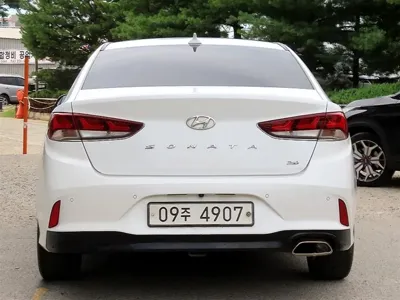 Hyundai Sonata 2019, 105798 км, за 8580.9 USD