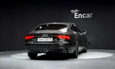 Audi A7 2013, 111133 км, за 6742.47 USD