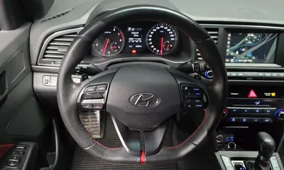 Hyundai Avante 2017, 48909 км, за 7806.41 USD - фото 12